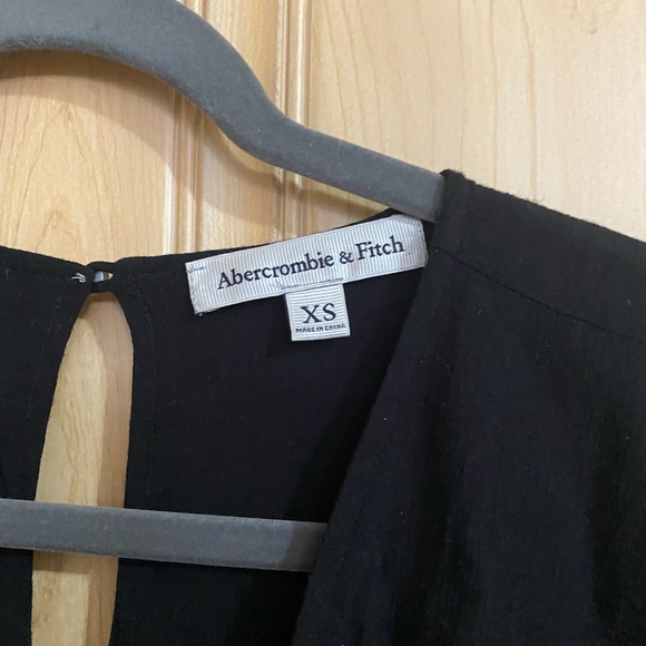 🖤 Abercrombie & Fitch Romper - Picture 3 of 3